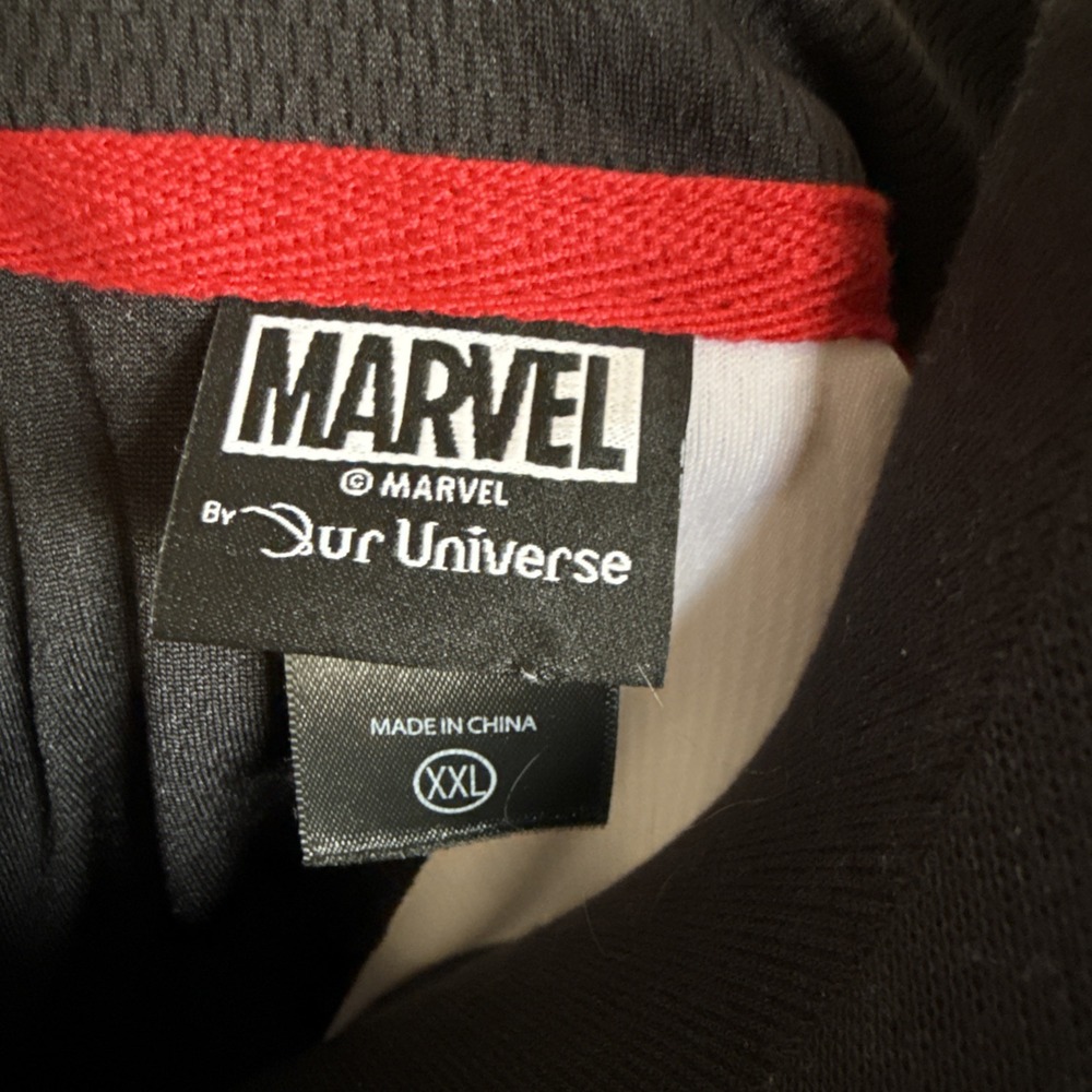 Marvel "Our Universe" Mens Red/Black Colorblock Logo Baseball Large Jersey - Picture 3 of 9